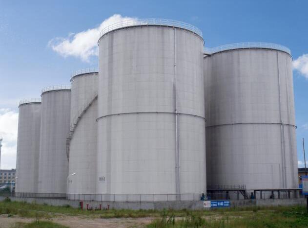 立式儲(chǔ)油罐 