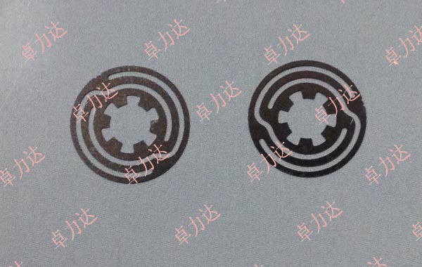 線(xiàn)性彈片