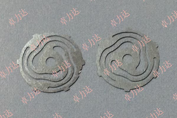 線(xiàn)性彈片